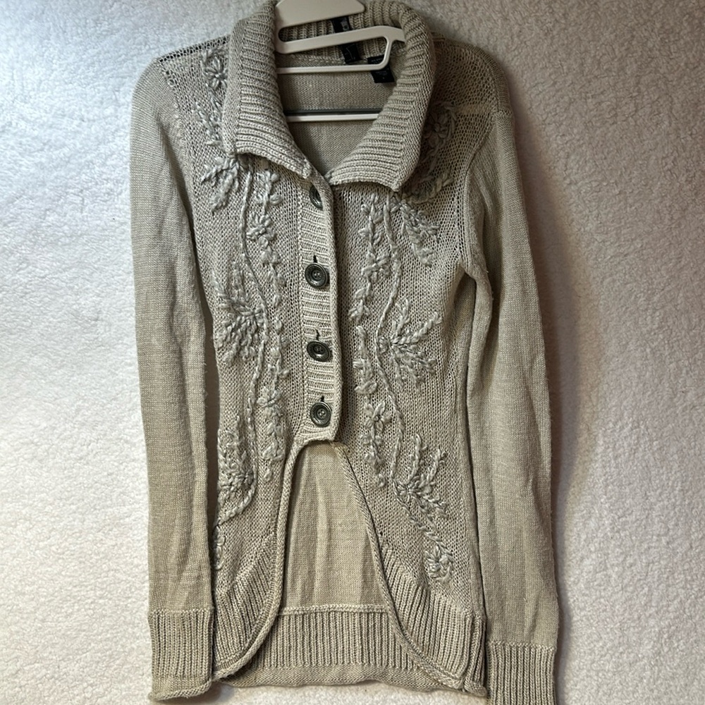 BKE women’s sweater size S